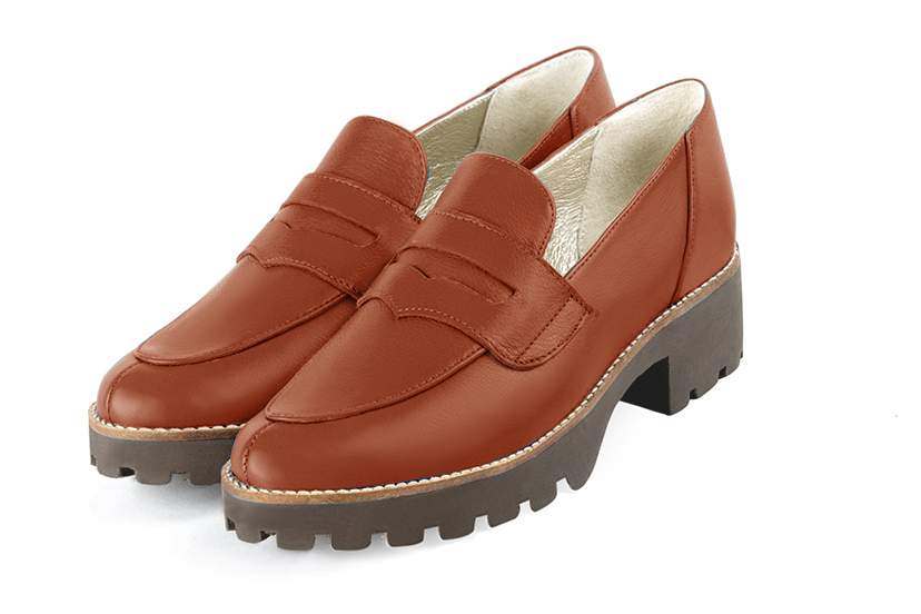 Terracotta orange women's casual loafers. Round toe. Low rubber soles. Front view - Florence KOOIJMAN